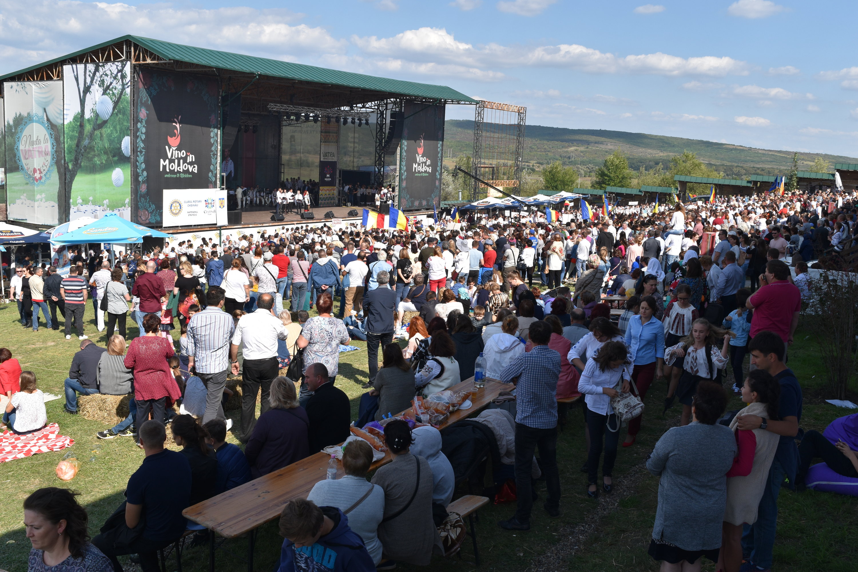 FOTOGALERIE. Sătmărenii au scris istorie în Rep. Moldova! Cel mai mare eveniment dedicat Unirii