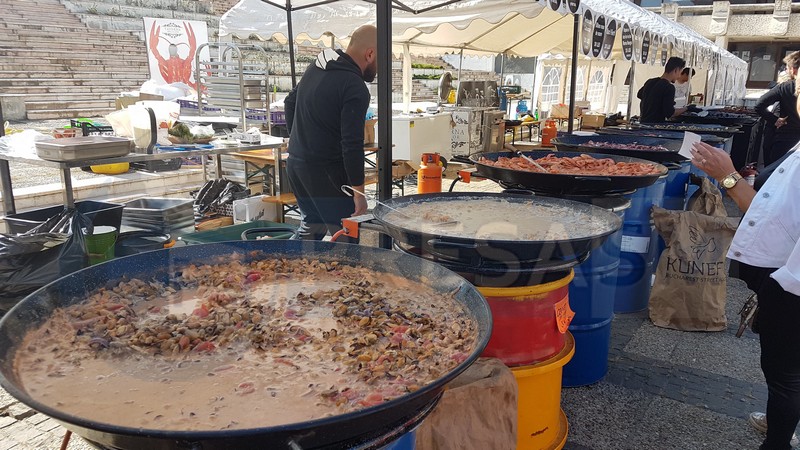 FOTO/VIDEO. PREMIERĂ. Festival al fructelor de mare în Satu Mare! Super rețete!