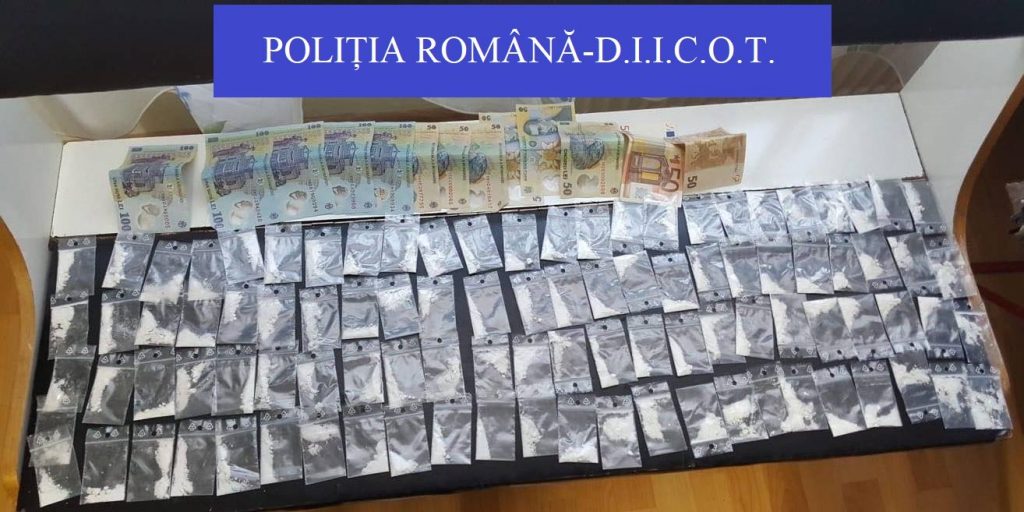 FOTO. PERCHEZIȚII. Cum se alimentează cu droguri consumatorii din Ardeal