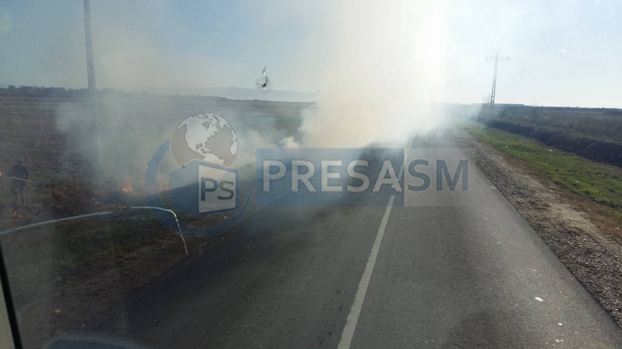 FOTOGALERIE. Pericol major de accidente pe DN19. Inconștiență totală