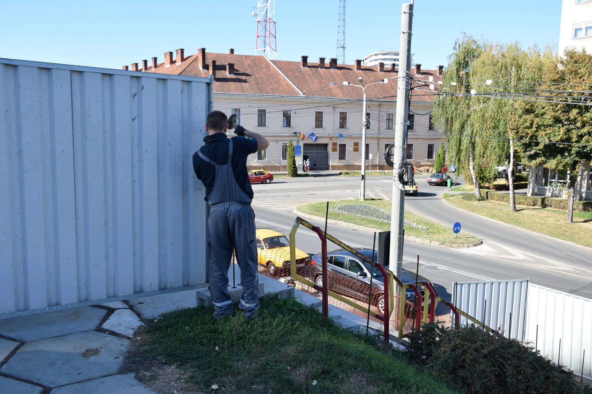 FOTO. A început reabilitarea Centrului Nou. Zona digului, principala vizată