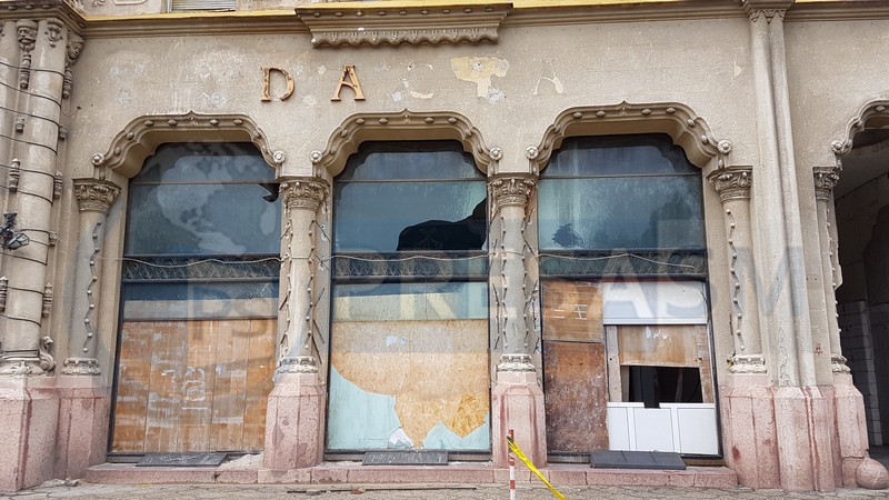 FOTOGALERIE. Hotelul Dacia nu se reabilitează, doar se conservă!