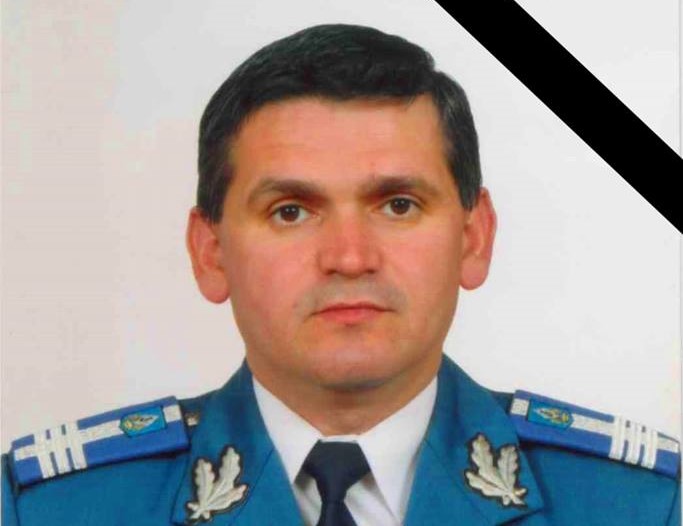 Jandarm decedat. Colegii îi aduc un ultim omagiu
