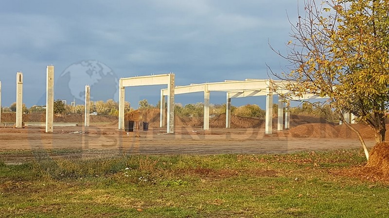 FOTOGALERIE. Mall-ul Auchan se construiește rapid! Cinci săli de cinema în Satu Mare