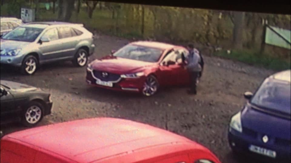 FOTO/VIDEO. Cum se fură din mașini în municipiul Satu Mare