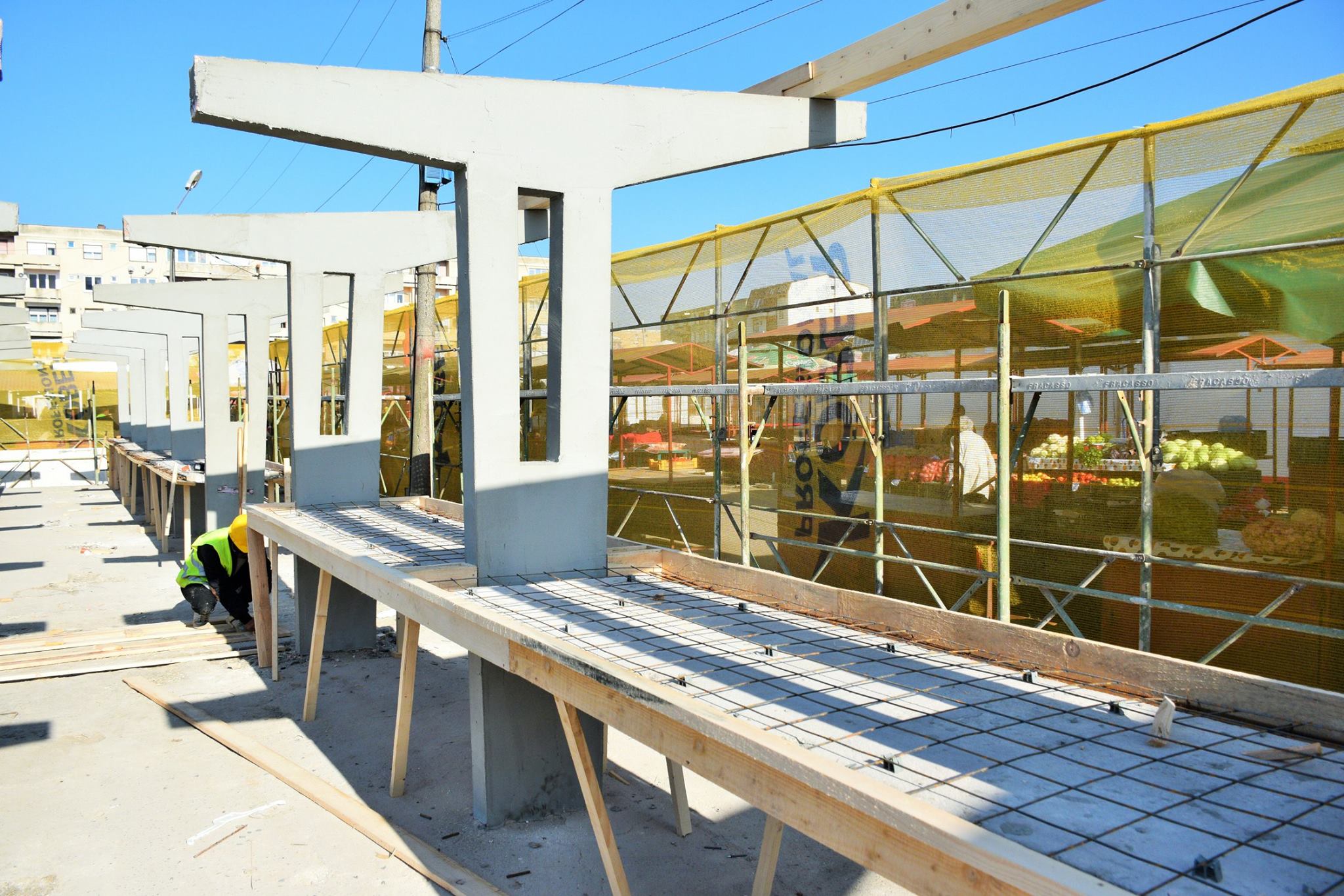 FOTO. Se lucrează intens la modernizarea Pieței Mari