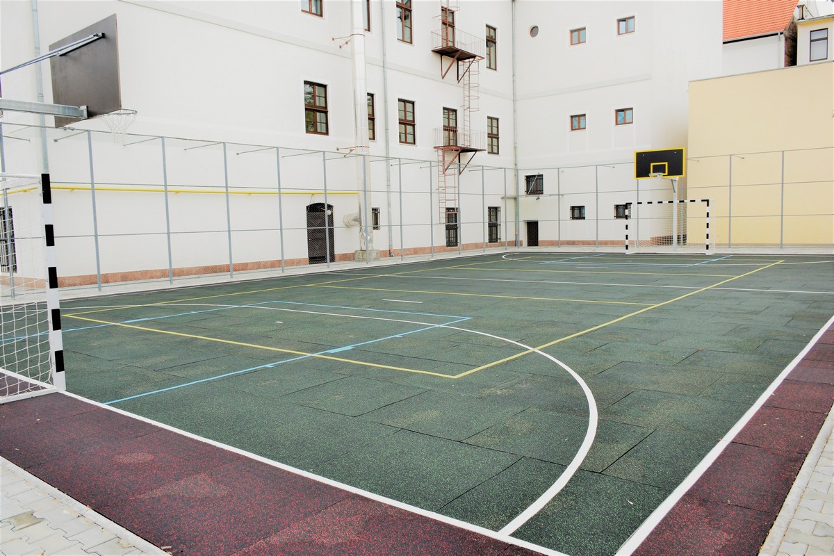 FOTO. Primăria anunță finalizarea unei noi investiții: "Trebuie să ne îngrijim de sănătatea tinerilor noștri"