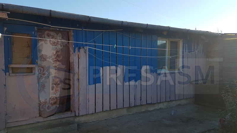 FOTO. Misterul copilului (11 ani) care strânge bani pentru creșterea surorii sale (1 an)