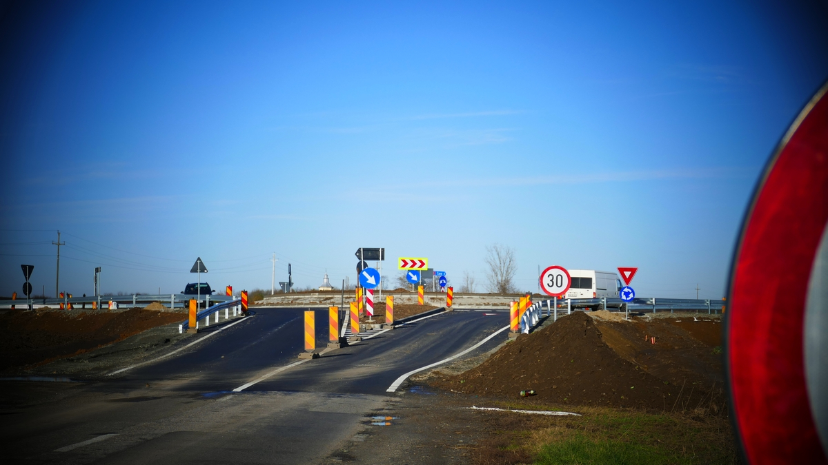 FOTOGALERIE. Careiul are centură! Șanse să se deschidă circulației peste o lună!