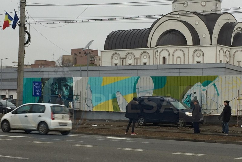 FOTOGALERIE. Graffiti uriaș pe Drumul Careiului. Gardul mall-ului NEPI, remodelat