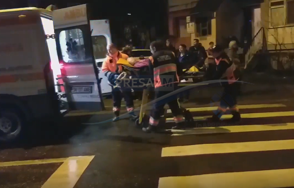 Tânăr găsit inconștient în Micro 16. Lovit în cap și lăsat în stradă