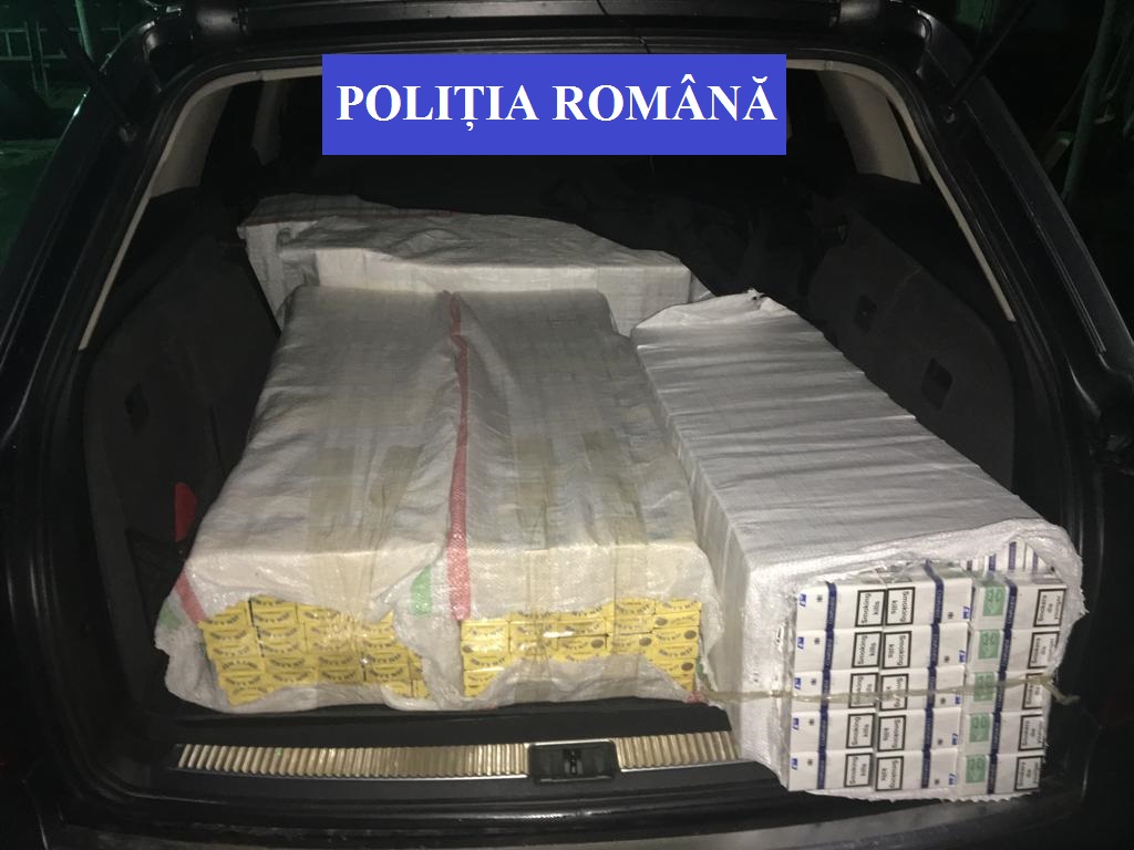 FOTO. Cum se aduc țigările de contrabandă. Captură în municipiul Satu Mare