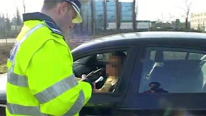 De la școala de șoferi, după gratii! O tânără din Satu Mare, prinsă fără permis, de mai multe ori