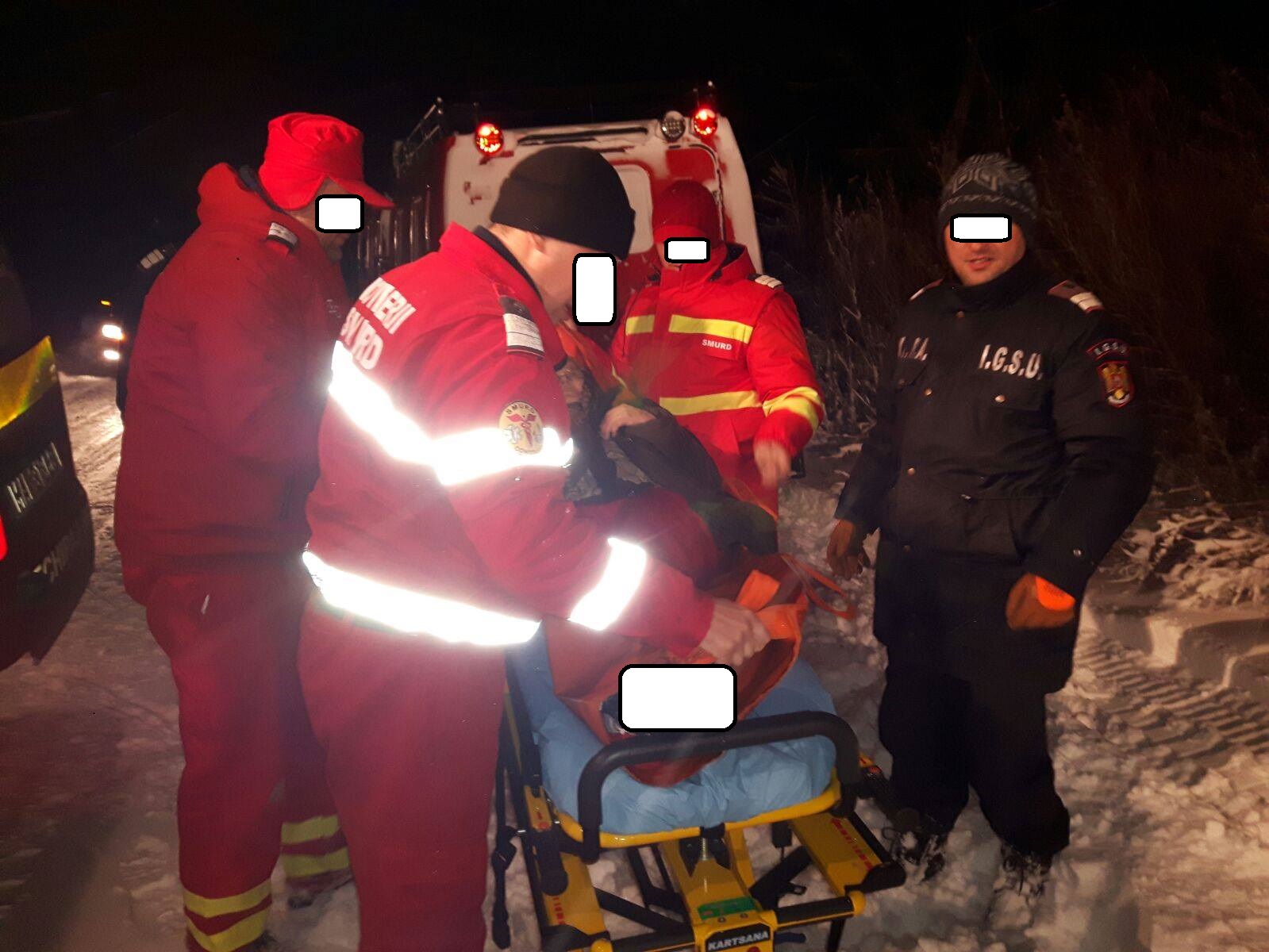 Bărbat accidentat grav, posibil de un utilaj de deszăpezire! Șoferul vinovat a fugit