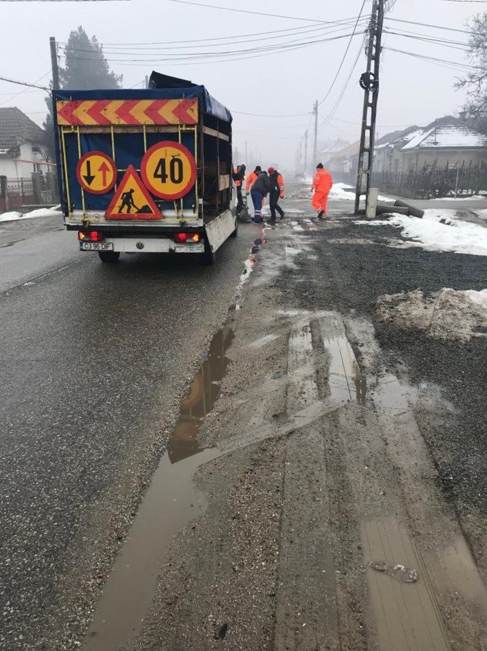 FOTOGALERIE. Se repară cele mai groaznice drumuri din județul Satu Mare