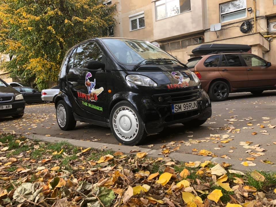 FOTO. Mașină căutată în tot municipiul Satu Mare! Faceți o poză și primiți o pizza gratis