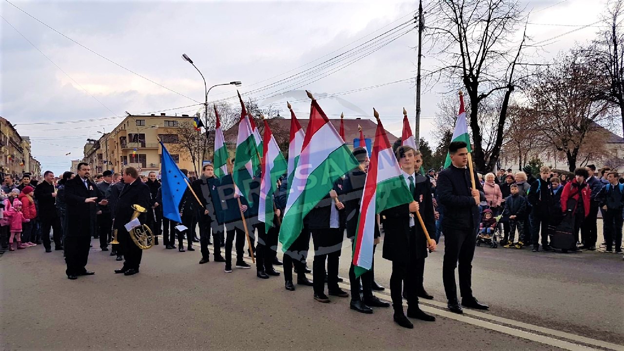 Mit válaszolnak az erdélyi magyarok, amikor a román nyelvtanulásról kérdezik őket