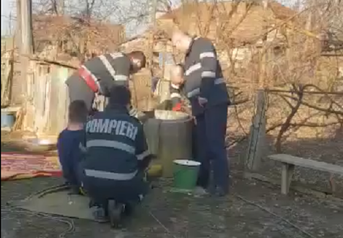 Sătmărean în stop cardiac după ce a căzut în fântână. Scos de sătenii și dus la Urgență