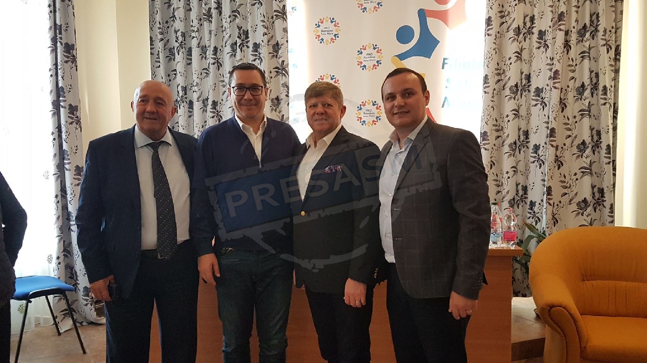 FOTO/VIDEO. Victor Ponta, atac direct la Liviu Dragnea: "Este ca Vadim Tudor în anii 2000"