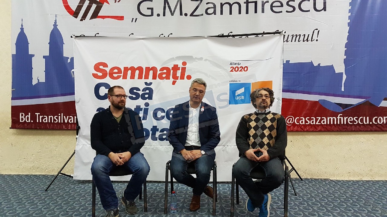 Lipsa tinerilor se simte! Câte semnături au reușit să strângă la Satu Mare cei de la USR PLUS