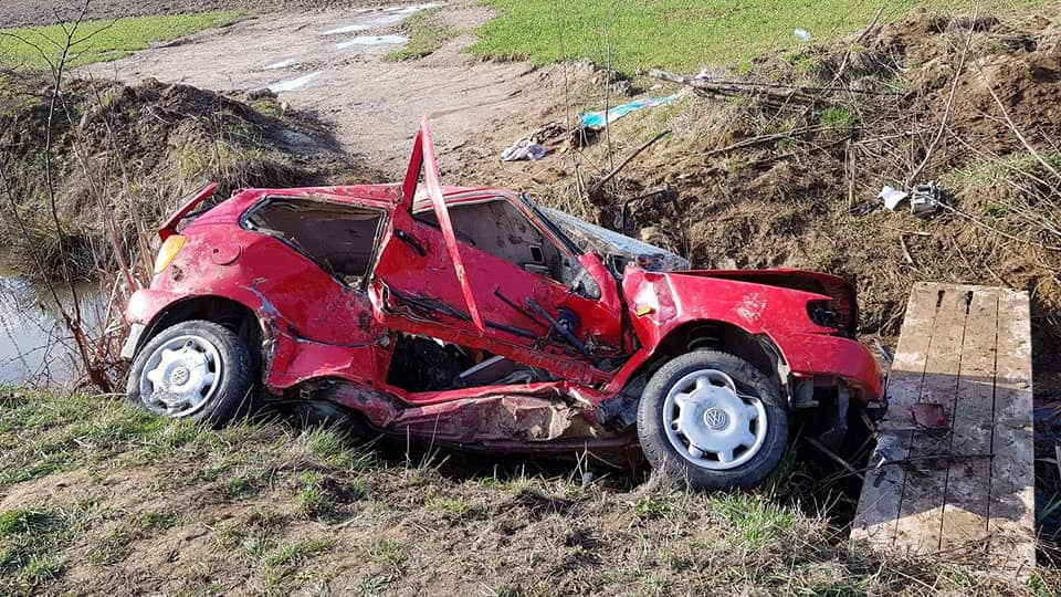 FOTOGALERIE. Dramă. Un bărbat și o femeie, decedați în urma accidentului grav de la Medieș