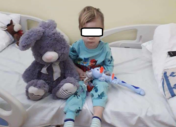 FOTO. APEL UMANITAR. Krisztian, îngerașul care se luptă cu leucemie, are nevoie de sânge