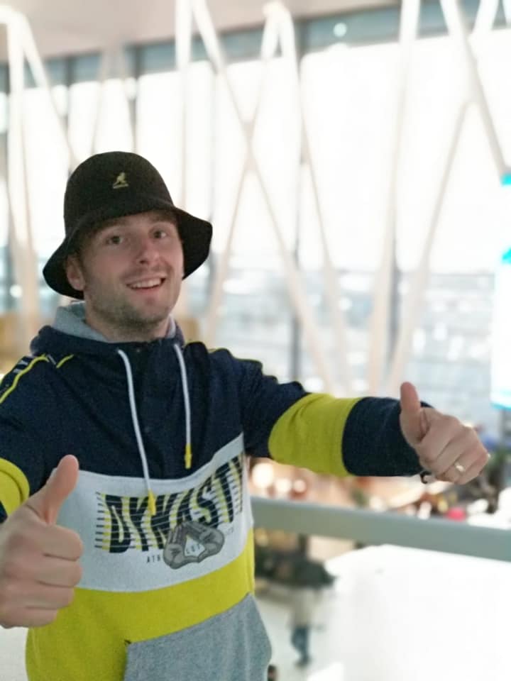 FOTO/VIDEO. Sătmăreanul care a ”rupt” scena la ”Românii au talent”. Patru de DA!