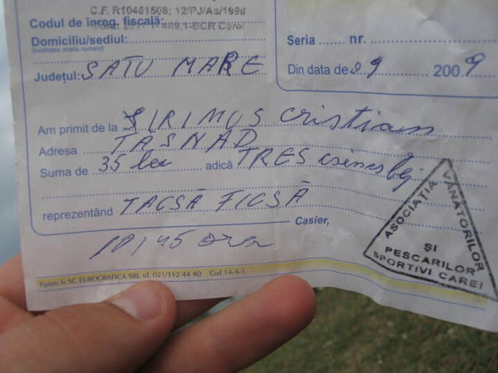 FOTO. Cea mai ”analfabetă” taxă de pescuit din județul Satu Mare