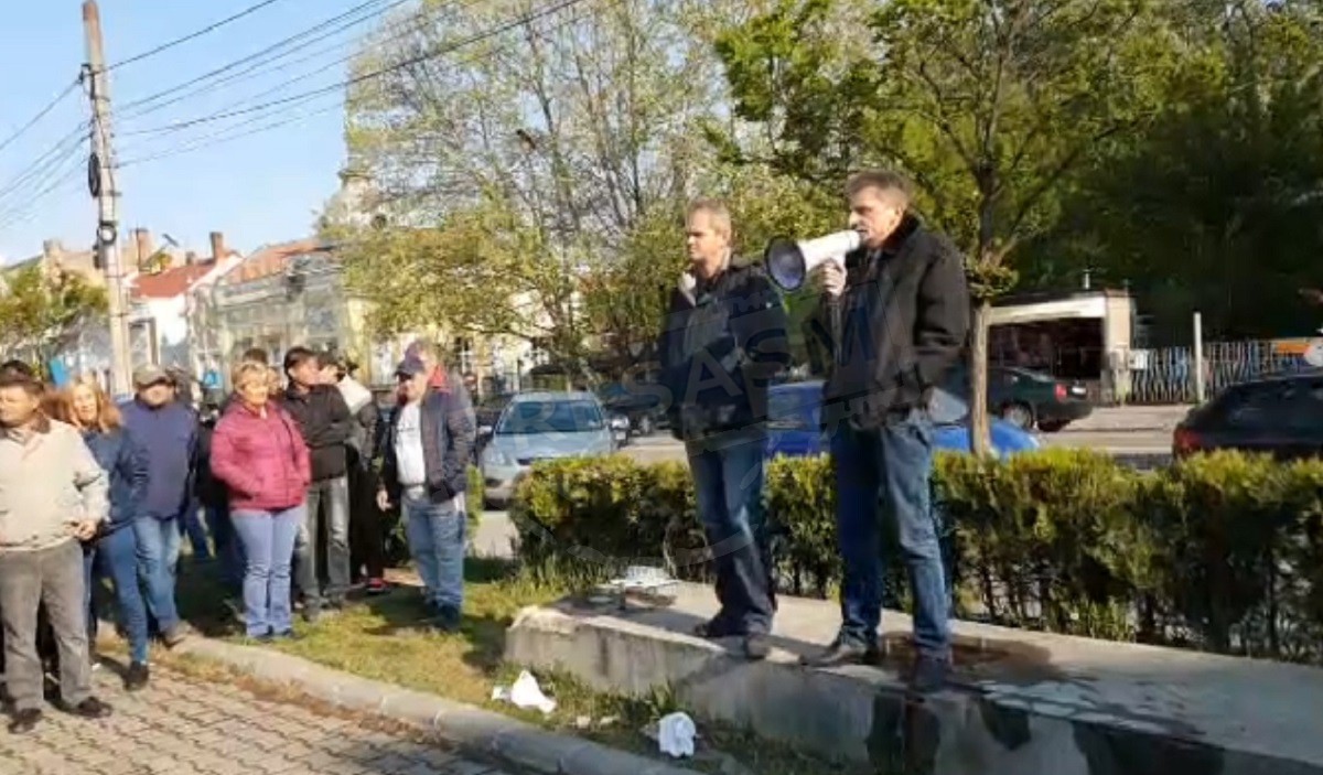 VIDEO. Grevă la Electrolux: "Rezistăm până la capăt!". Dosare penale și termene în instanță