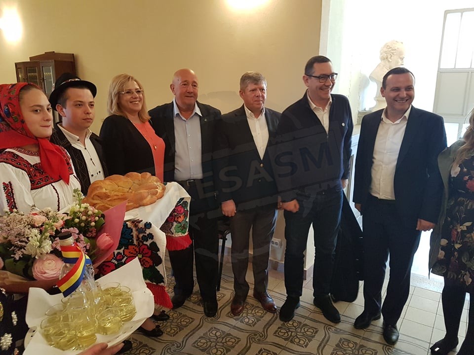 FOTO/VIDEO. Ponta, Crețu și Rus, la Satu Mare. Pro România și-a lansat candidații