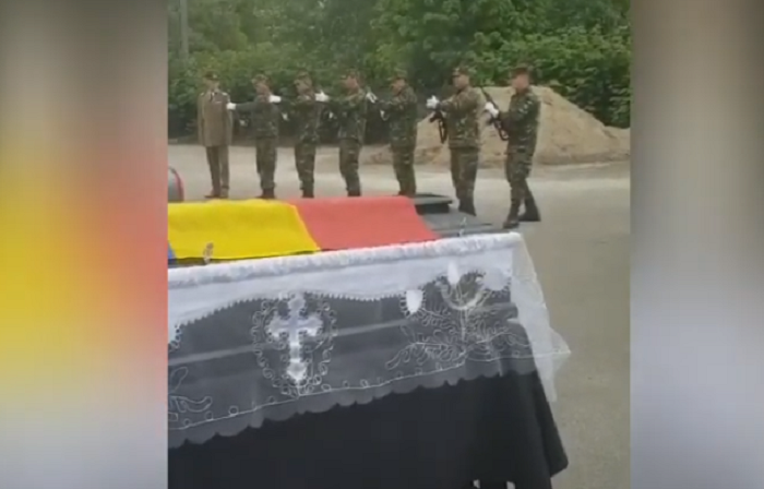 VIDEO. Colonelul Milian Pantiș, înmormântat cu onoruri militare în Satu Mare