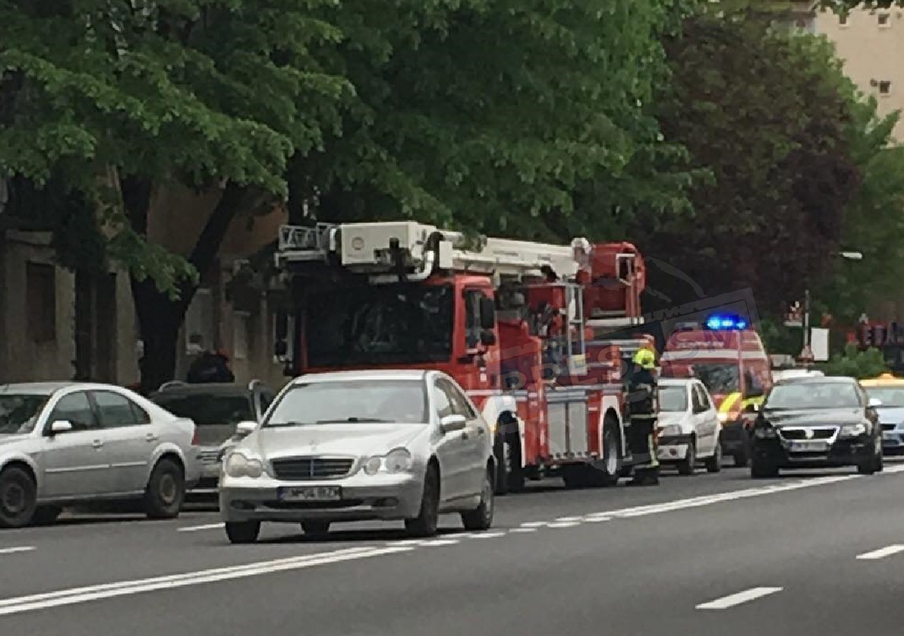 FOTO. Sătmarul minunilor. Cum s-a trezit un sătmărean cu poliția și pompierii la ușă