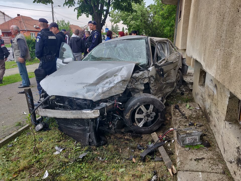 FOTO/VIDEO. Șoferul ”nevinovat” de pe B-dul Blaga, 140 de km/h?! Acolo s-a oprit ”acul”