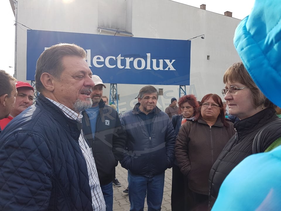 FOTO/VIDEO. Greva de la Electrolux s-a încheiat. Conducerea și sindicatele au ajuns la un compromis