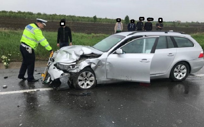 Alcoolemie RECORD. Beat mort, în plină zi, a provocat un accident în județ