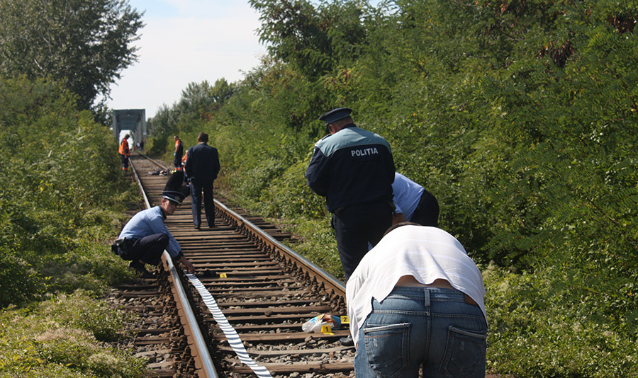 Accident mortal. Bărbat lovit de trenul Satu Mare - Timișoara