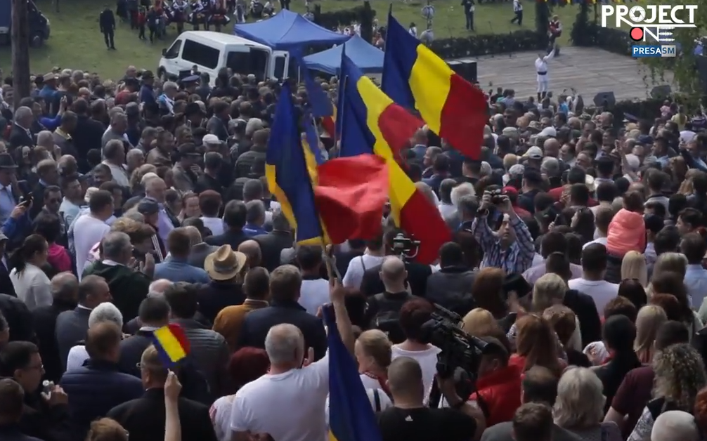 VIDEOREPORTAJ, marca Project ONE. Sâmbra Oilor, bâlci electoral. Martori la dispariția unei tradiții