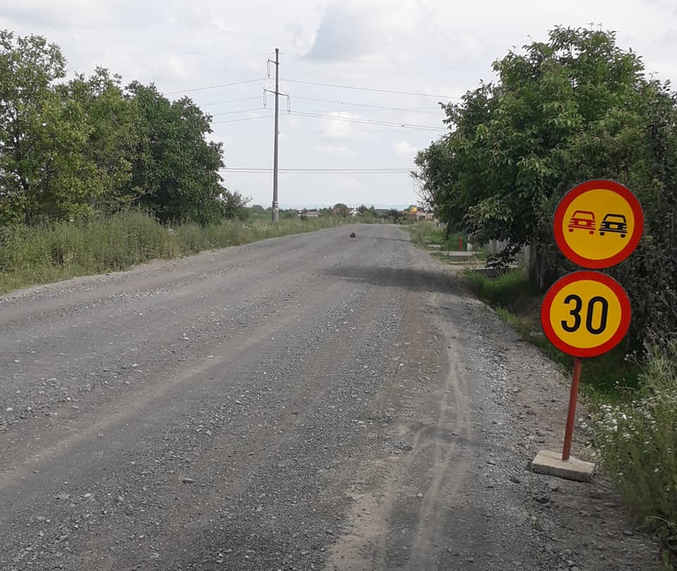 FOTO/VIDEO. Autoritățile județene au chef de glume! Indicatorul care ia la mișto mii de oameni