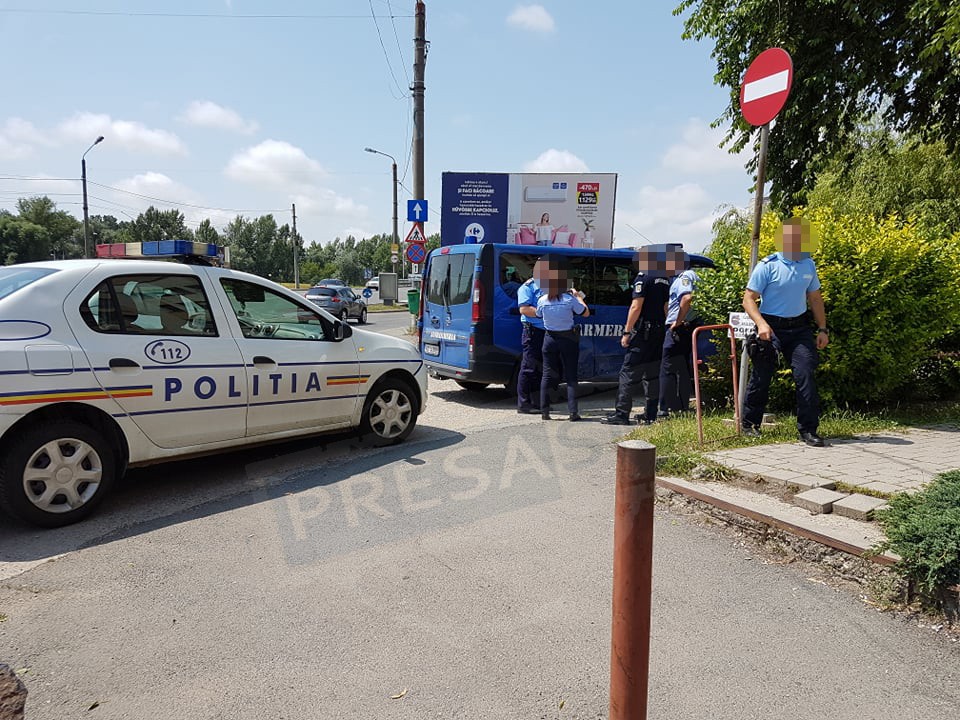 FOTOGALERIE. Accidente în lanț: Patru mașini implicate, inclusiv autospeciala Jandarmeriei