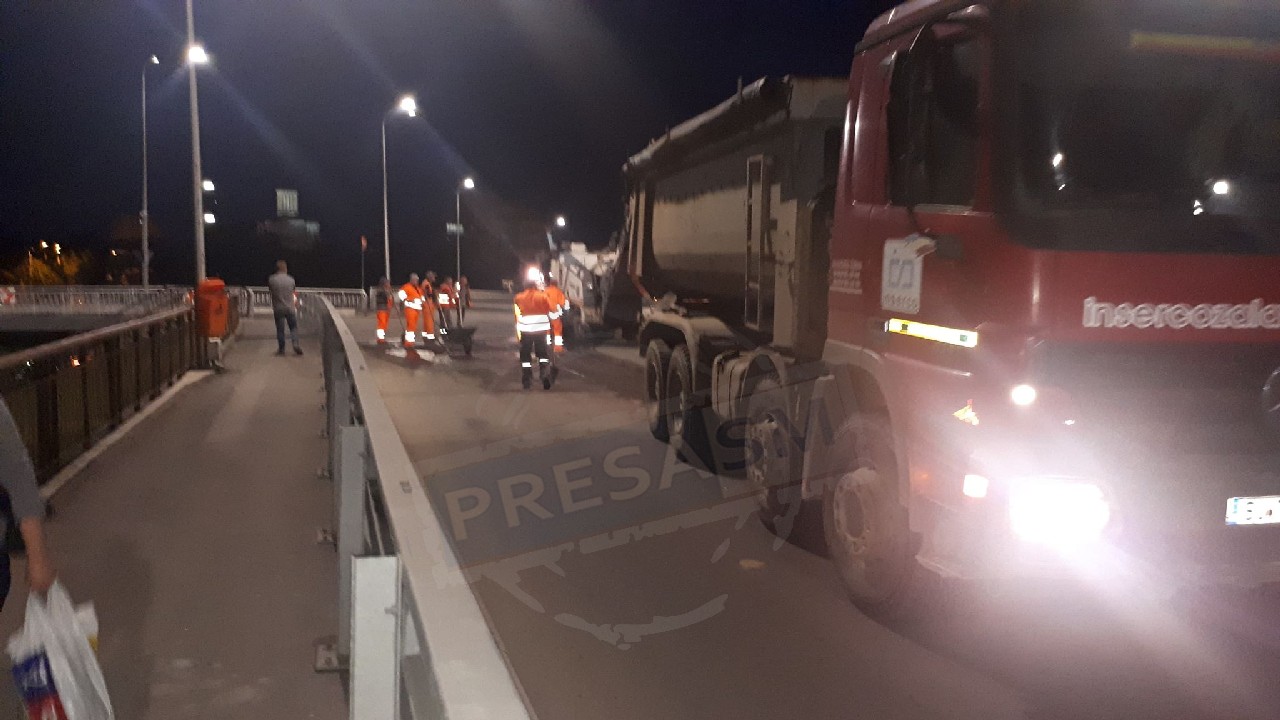 FOTO/VIDEO. Drum Inserv reabilitează de urgență Podul Decebal! Noaptea!