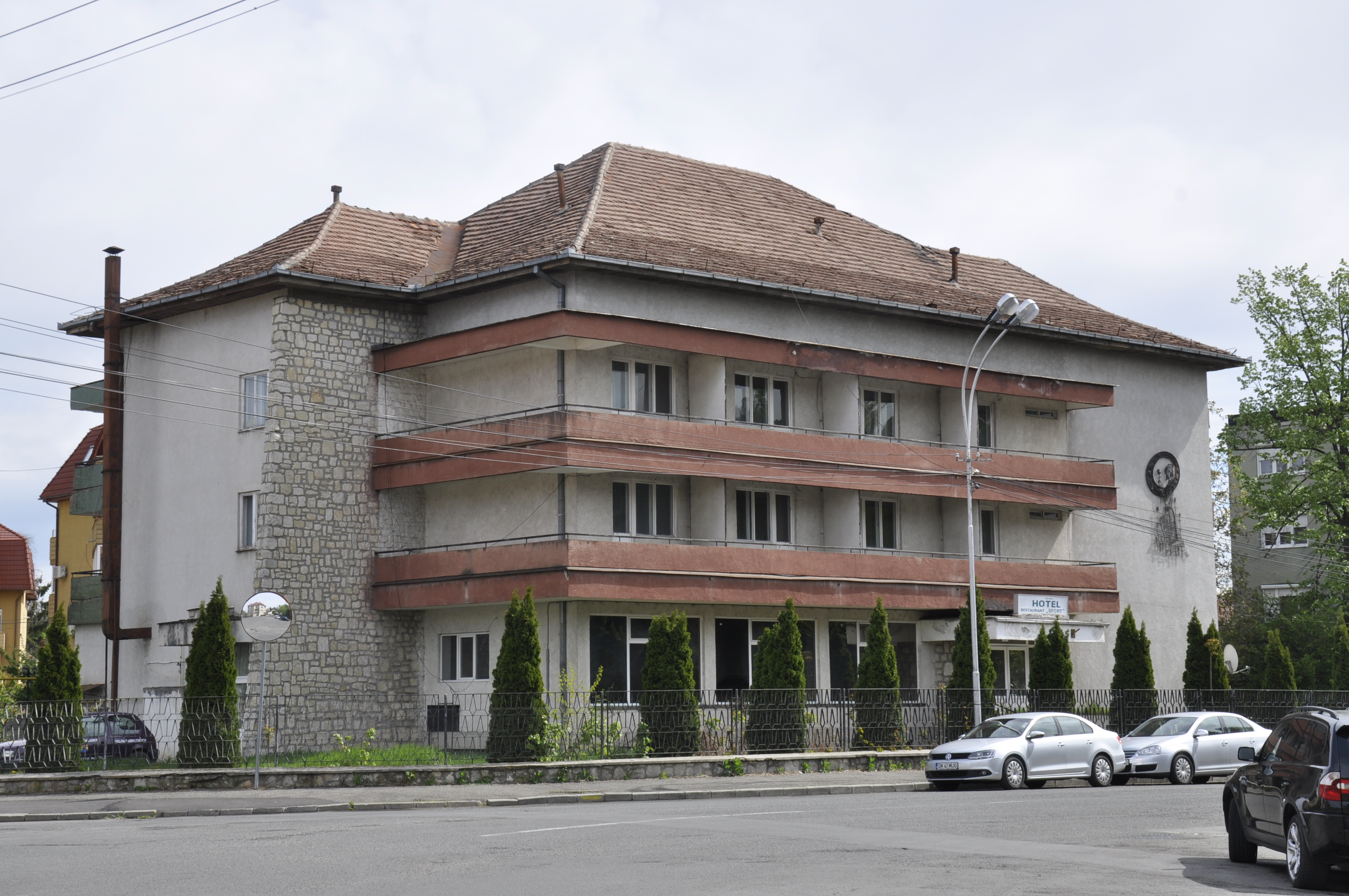 Să râdem cu statul român! Când incompetența compromite trei obiective majore din Satu Mare