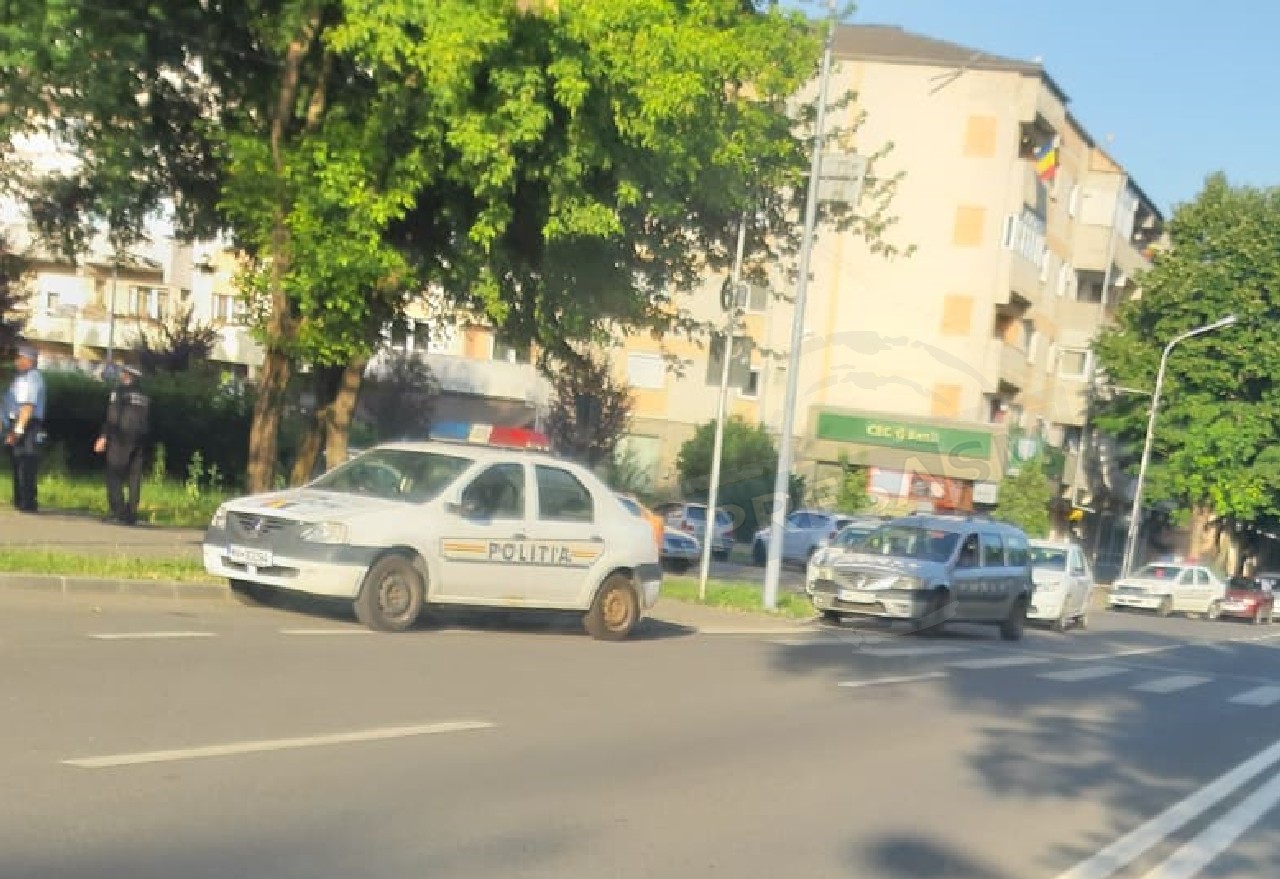 Bătaie cu pumnii și picioarele în piața din Micro 17, în Satu Mare. Agresorul a scăpat cu o amendă