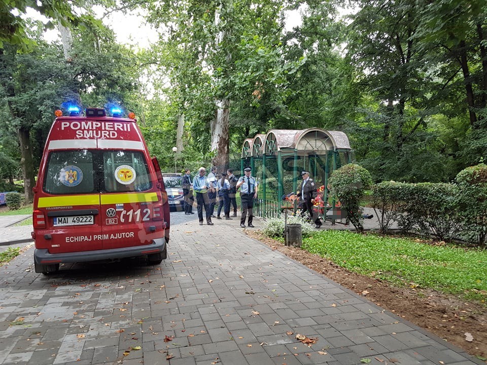 FOTO. Niciun martor nu a sunat la 112 în cazul mortului din Grădina Romei! Intervenție tardivă