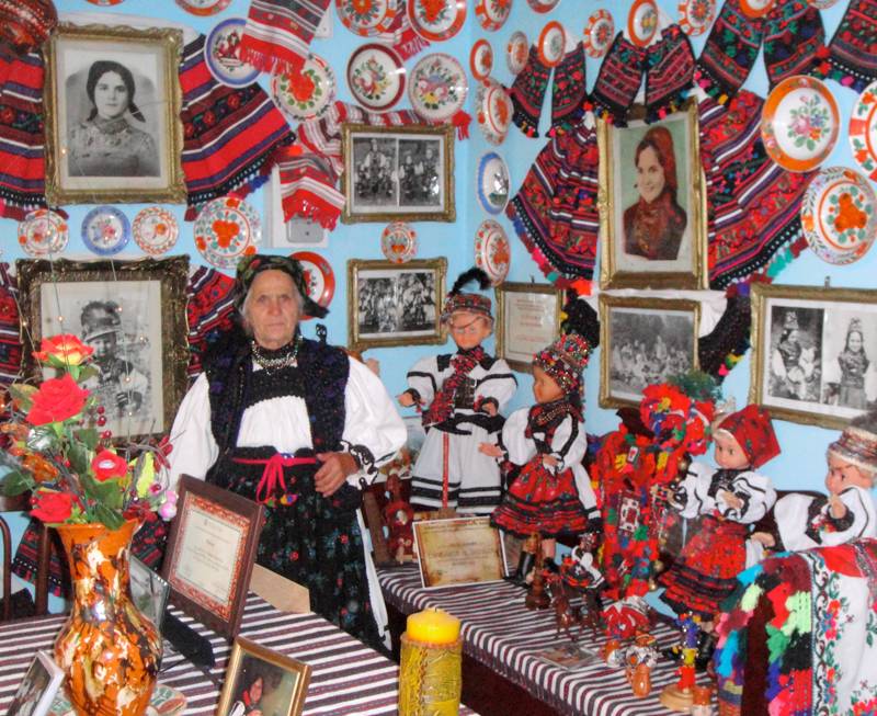 FOTO. Povestea Floarei Finta, tezaurul uman viu, care a păstrat tradiția Țării Oașului