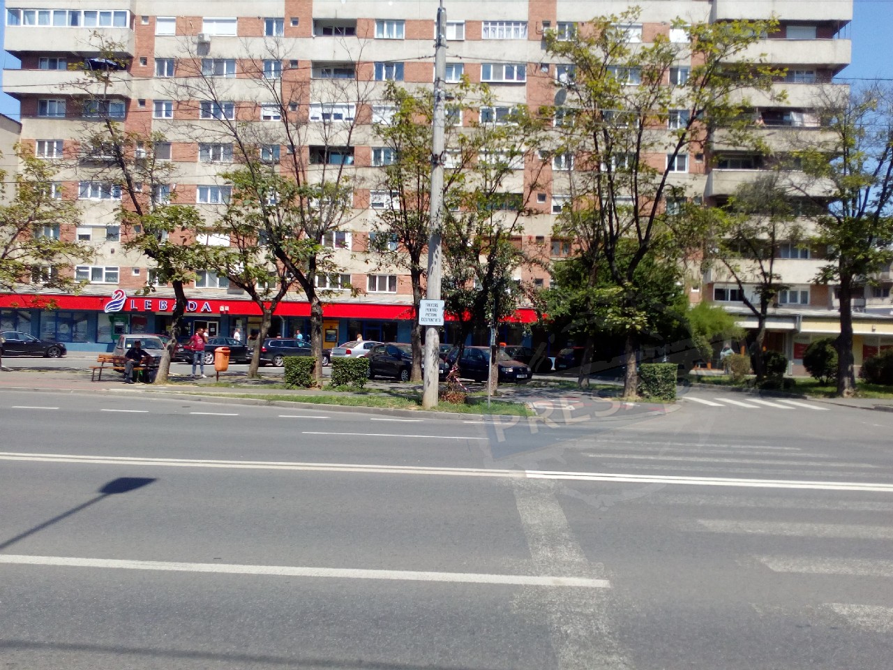 FOTO. Protest masiv împotriva desființării unei treceri de pietoni pe Drumul Careiului