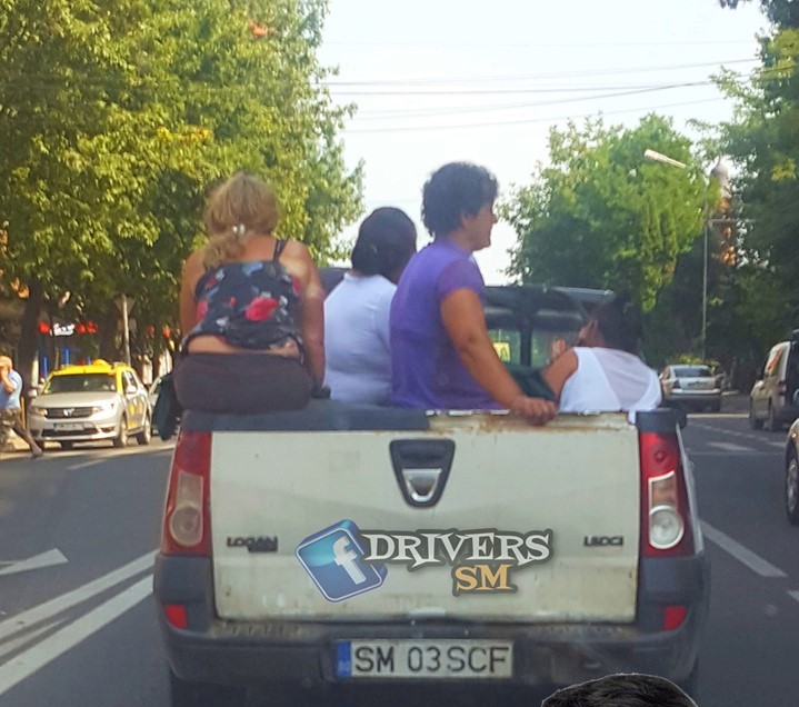 FOTO. Logan decapotabil, a la Satu Mare