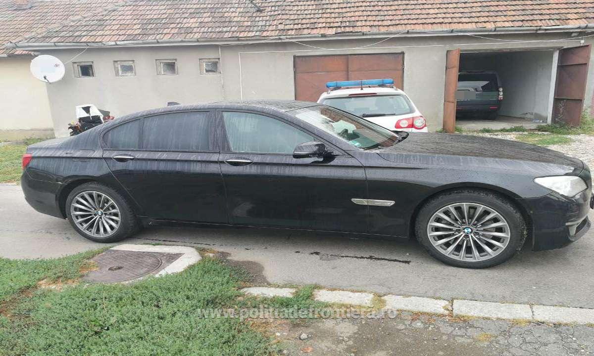 Un sătmărean ”dezorientat” la volanul unui BMW. A fost încătușat pentru scandal cu Poliția