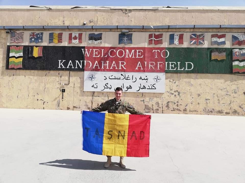 Mesajul ministrului Leș pentru militarul sătmărean aflat în misiune în Afganistan