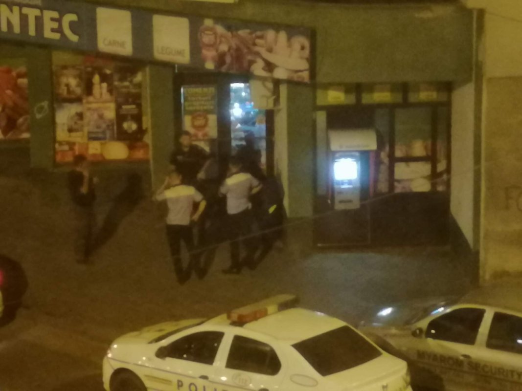 FOTO/VIDEO. Spargere la un magazin din plin centrul municipiului Satu Mare