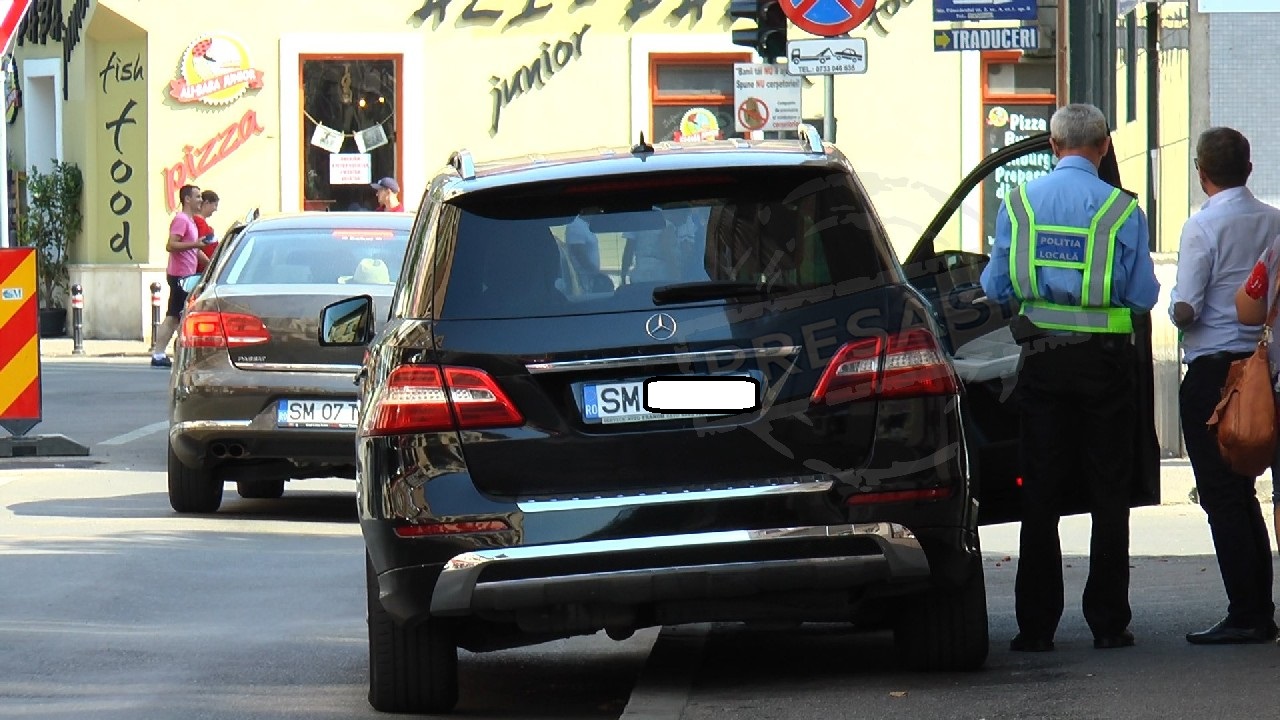 FOTO/VIDEO. Viceprimarul Albu reacționează după ce a scăpat de ridicarea mașinii